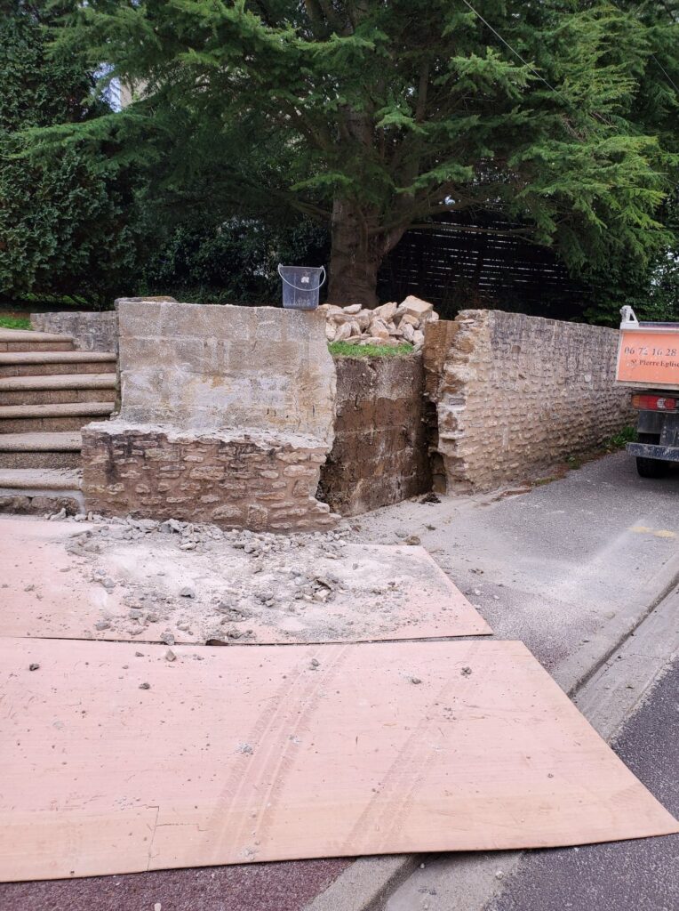 Nicolas Fleury Renovation Maison Saint Pierre Eglise AVANT 1