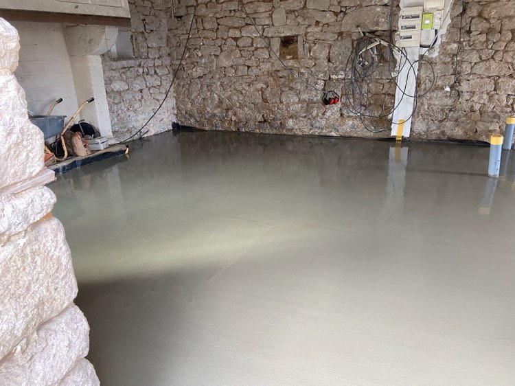 Nicolas Fleury Renovation Maison Saint Pierre Eglise Photo 2 
